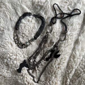 Express Black and Silver Necklace Set